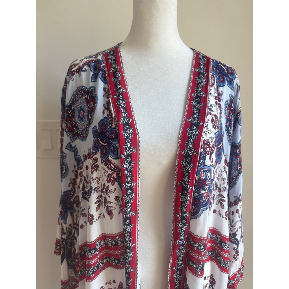 Maurices Womens 3X Paisley Floral Kimono Wrap Red Blue White Boho Open Front NEW - Picture 2 of 12